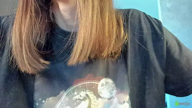 Snapshot of Courtney_Luv chatting on 18, 9, 2025 Courtney Luv online show from 18, 9, 2025