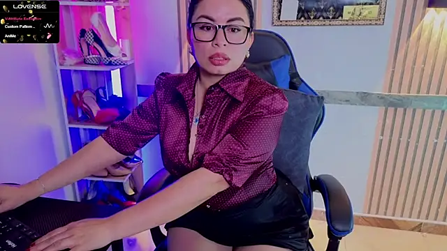 Ivvannaparis online show from 17, 4, 2026