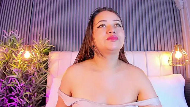 AnaisClark online show from 25, 4, 2026