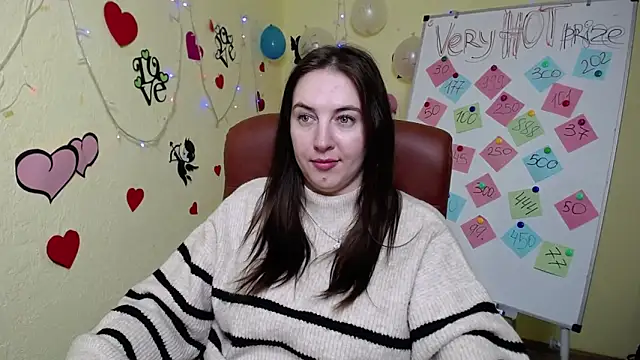 Snapshot of KaleyReed chatting on 5, 2, 2025 KaleyReed online show from 5, 2, 2025