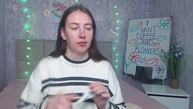 Snapshot of KaleyReed chatting on 20, 9, 2025 KaleyReed online show from 20, 9, 2025