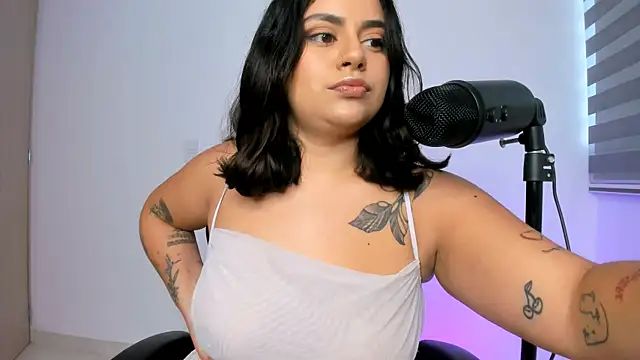 susy angel online show from 13, 4, 2026