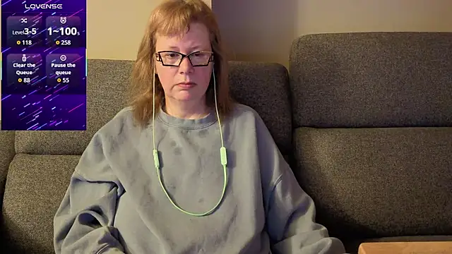 TittyLandQuebec online show from 14, 4, 2026