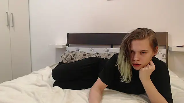 Snapshot of BlakeGumball chatting on 9, 3, 2025 BlakeGumball online show from 9, 3, 2025