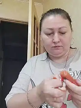 Rini333 online show from 10, 2, 2025