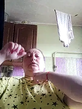 Rini333 online show from 19, 4, 2026