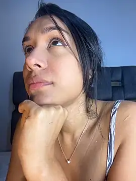 PilarJones  online show from 31, 5, 2026