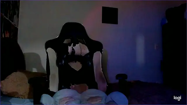Snapshot of JINX_26 chatting on 12, 1, 2025 JINX 26 online show from 12, 1, 2025