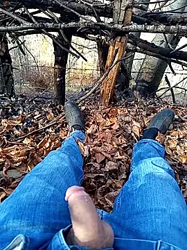 Snapshot of Yaramaz331 chatting on 9, 11, 2025 Yaramaz331 online show from 9, 11, 2025