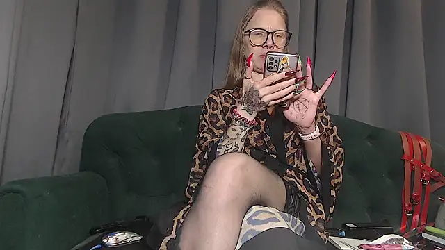 Snapshot of alexandra_zaryanova chatting on 18, 5, 2026 alexandra zaryanova online show from 18, 5, 2026