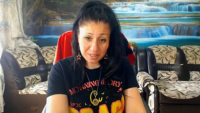 MoistMady online show from 22, 5, 2026