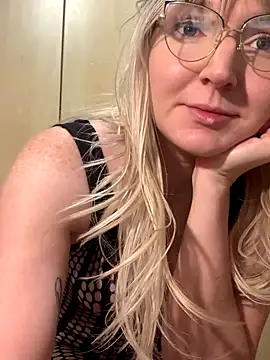 vanda26hot online show from 14, 12, 2025