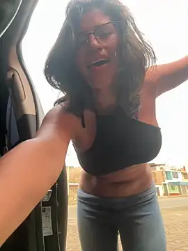 sexi noemi online show from 13, 2, 2025