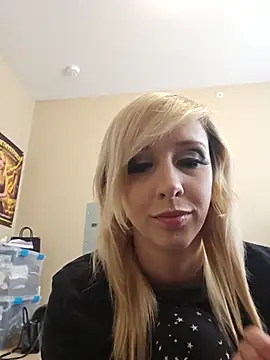 Snapshot of AmethystFoxx chatting on 24, 6, 2026 AmethystFoxx online show from 24, 6, 2026