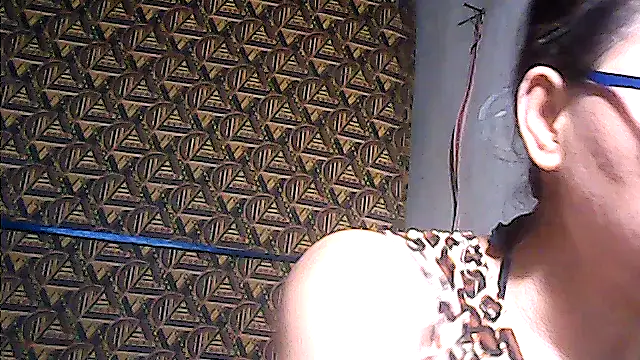 Snapshot of sweetsosie18 chatting on 9, 7, 2026 sweetsosie18 online show from 9, 7, 2026