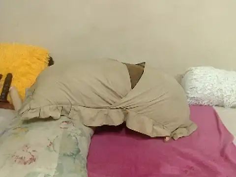 MatureBootyBabe4Uxx online show from 24, 2, 2025