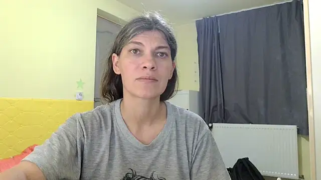 Snapshot of MercyLove chatting on 9, 5, 2026 MercyLove online show from 9, 5, 2026
