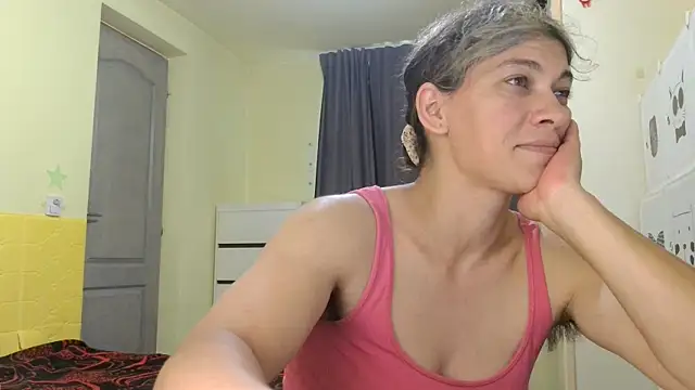 Snapshot of MercyLove chatting on 26, 6, 2026 MercyLove online show from 26, 6, 2026