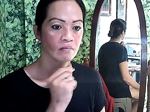 yummy 21xxx online show from 28, 10, 2025