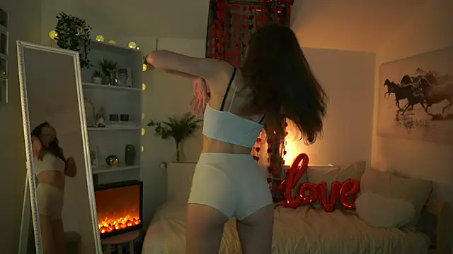 Abella Danger X online show from 12, 2, 2025