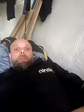 Ladyshaker82 online show from 26, 2, 2025