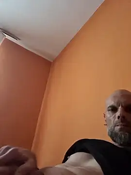 Ladyshaker82 online show from 1, 11, 2025