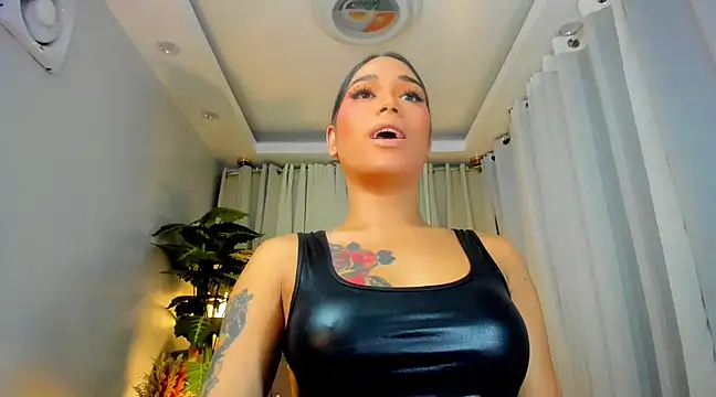 Snapshot of MistressSatisfactionOnTop chatting on 18, 2, 2025 MistressSatisfactionOnTop online show from 18, 2, 2025