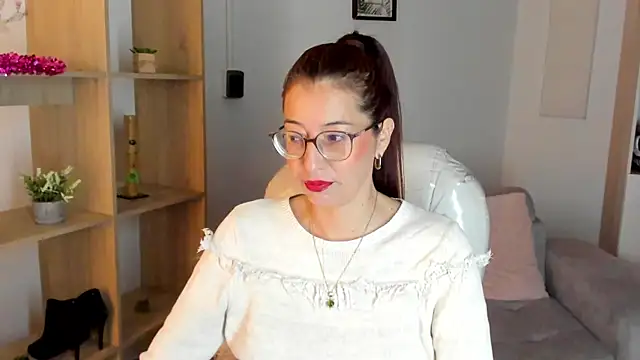 Antonnella 3 online show from 17, 11, 2025