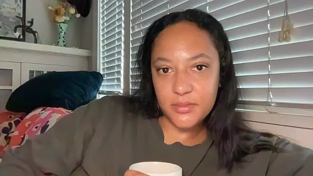Snapshot of dreamyriri chatting on 20, 5, 2026 dreamyriri online show from 20, 5, 2026