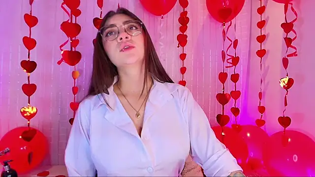 Samii Evans online show from 15, 2, 2025