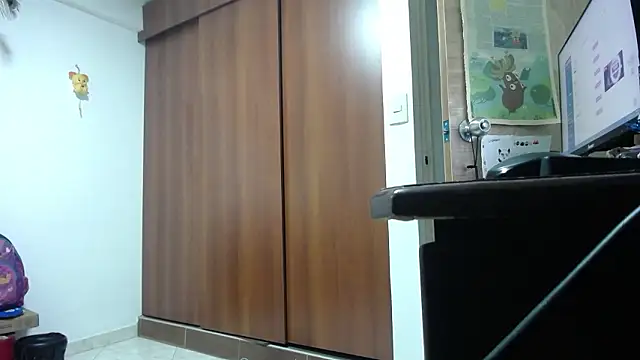 Moon lunita online show from 4, 3, 2026