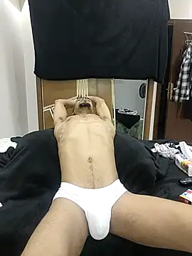 Snapshot of highguy chatting on 27, 9, 2025 highguy online show from 27, 9, 2025