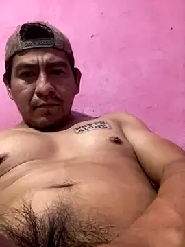 Snapshot of duggan12 chatting on 20, 11, 2025 duggan12 online show from 20, 11, 2025