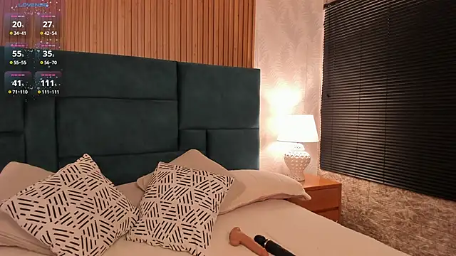 Kareena chopra online show from 15, 10, 2025