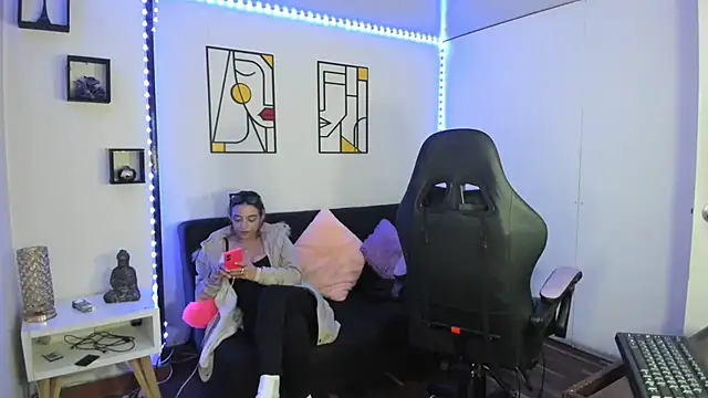 kay marie online show from 19, 12, 2024