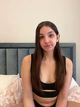 DoriDeluxe66 online show from 16, 1, 2025