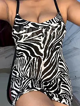 Snapshot of Ms_Divya chatting on 29, 10, 2025 Ms Divya online show from 29, 10, 2025