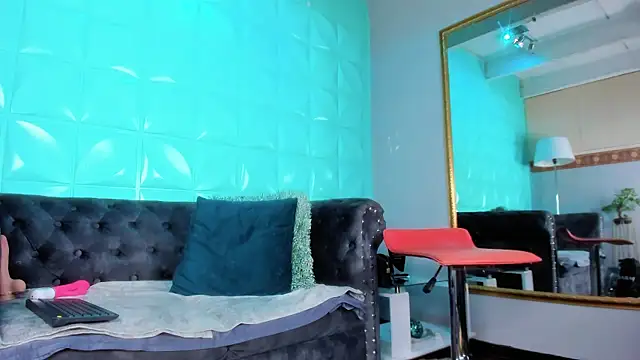 JolieDuvalle online show from 23, 2, 2025