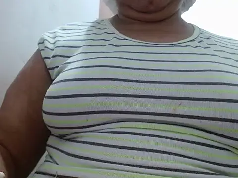 megganplayx online show from 4, 10, 2025