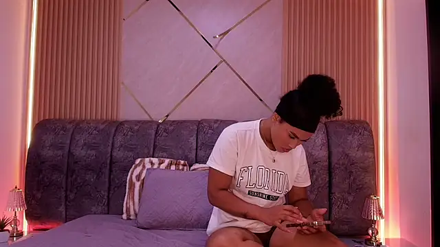 naia blessed online show from 12, 4, 2026