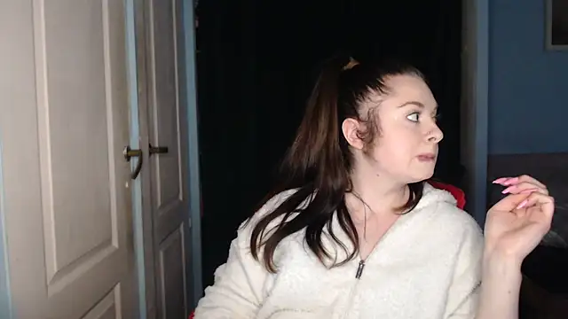 ryhhnnagold99 online show from 24, 4, 2026