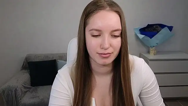 EvaMaddison online show from 17, 1, 2025