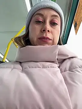 Snapshot of BrookeEvans chatting on 13, 2, 2025 BrookeEvans online show from 13, 2, 2025