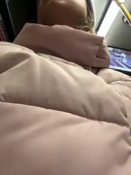 Snapshot of BrookeEvans chatting on 2, 3, 2025 BrookeEvans online show from 2, 3, 2025