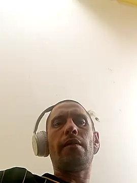 jonekjohnypl online show from 8, 4, 2026