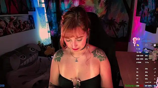 Snapshot of emma_luna59 chatting on 2, 11, 2025 emma luna59 online show from 2, 11, 2025