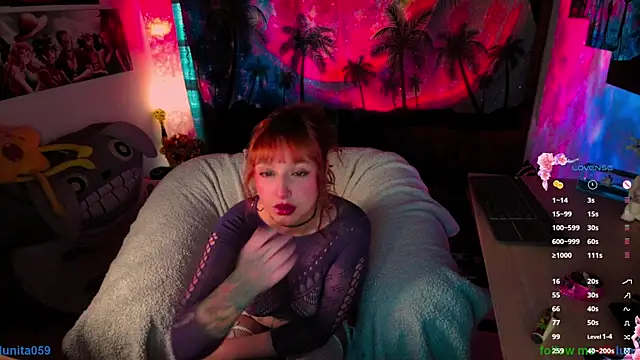 Snapshot of emma_luna59 chatting on 10, 11, 2025 emma luna59 online show from 10, 11, 2025