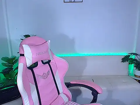 plysaithailand online show from 15, 10, 2025