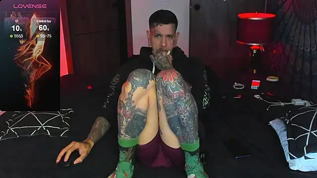 Snapshot of josh__ackerman chatting on 15, 12, 2025 josh ackerman online show from 15, 12, 2025