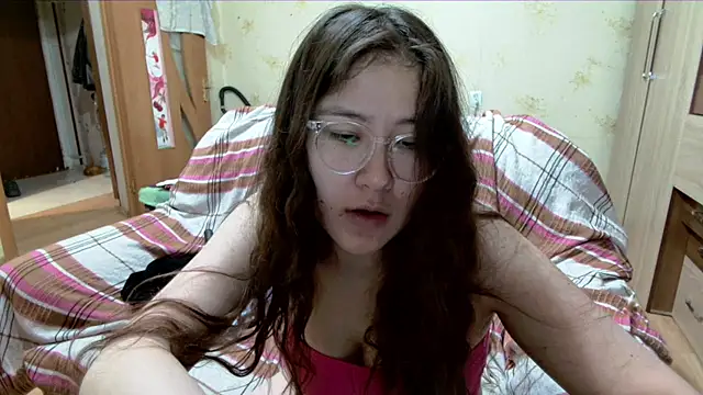 Riz girl online show from 19, 4, 2026